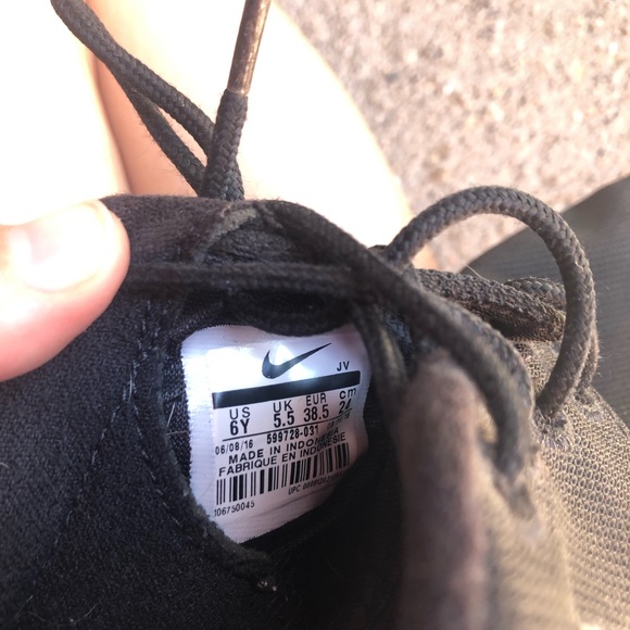 Nike roches - Picture 2 of 2